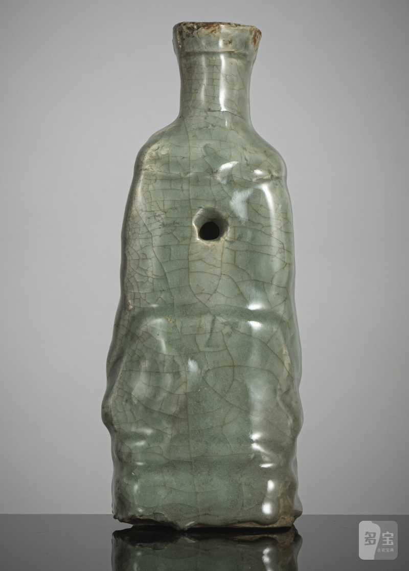 Longquan figure of a dignitary with celadon glaze - 图2